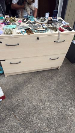 Drawer Set With Key