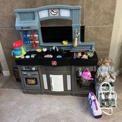 Kids Kitchen With Toys 
