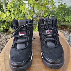 Fila Grant Hill 2 Sneakers – Size 7.5 – Pickup in Port Charlotte or Shipping Anywhere