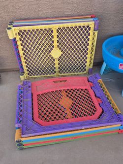 Super yard play yard