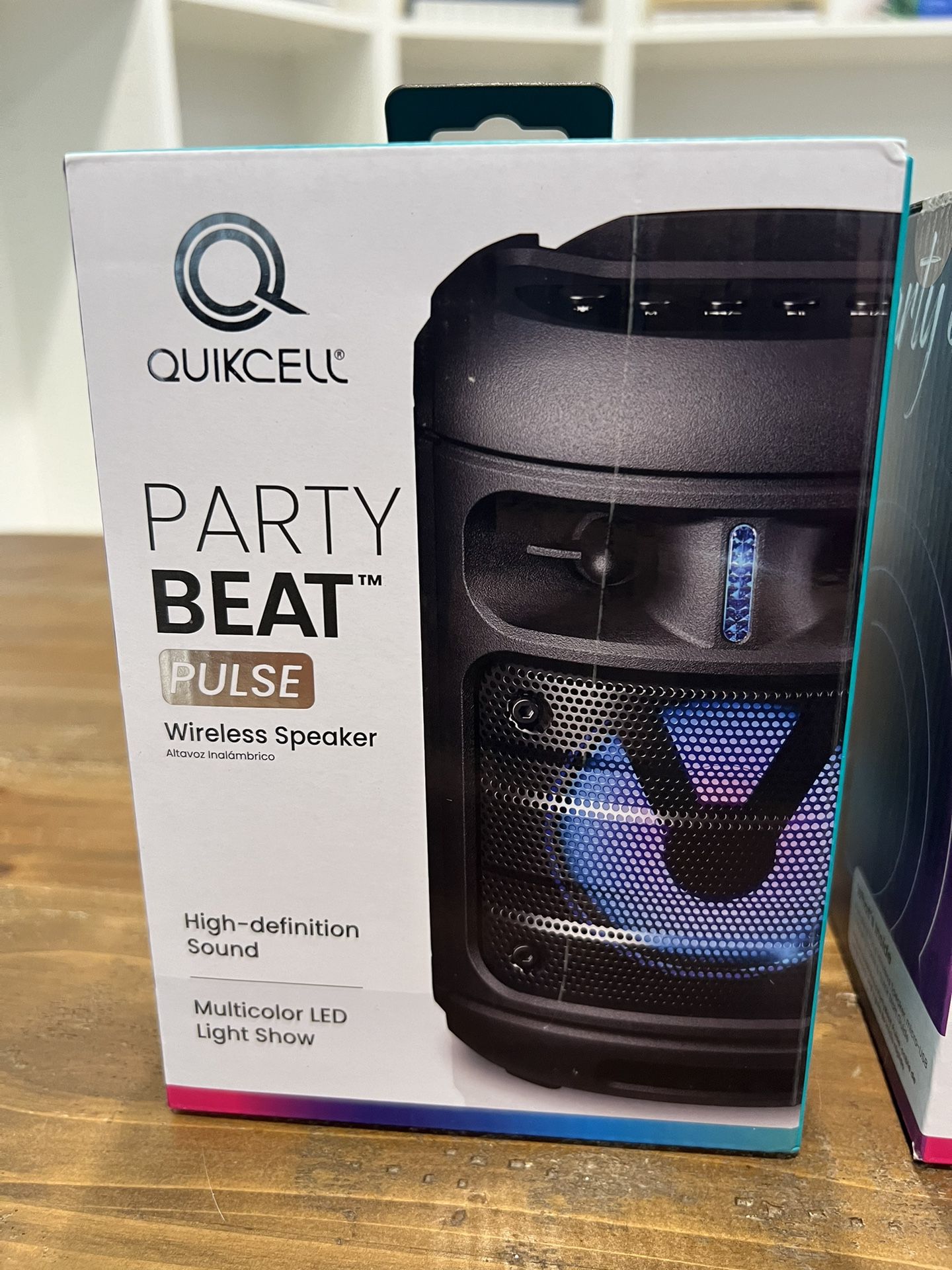 Quikcell Party Beat Pulse Wireless Speaker