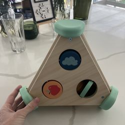 KiwiCo Pyramid Toy 