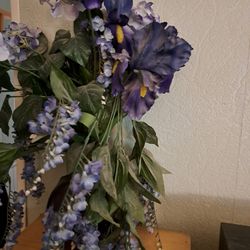 Purple glass vase with Flowers