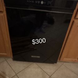 Dishwasher For Sale!