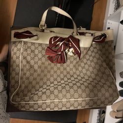 Gucci bag