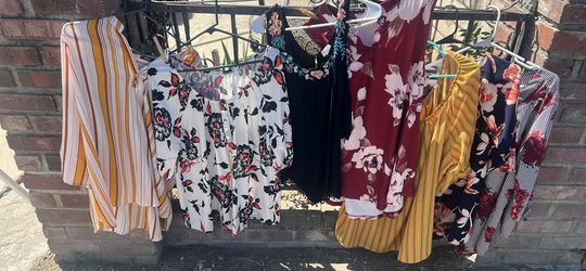 Ladies/ Plus Size ladies / Men’s clothes/ Children’s Clothes  Not Free