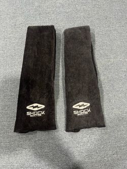 Black Shock doctor towel