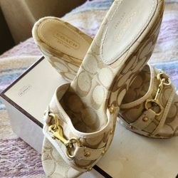 Khaki Coach Wedges