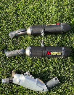 2013 R1 Dual Akrapovic exhaust