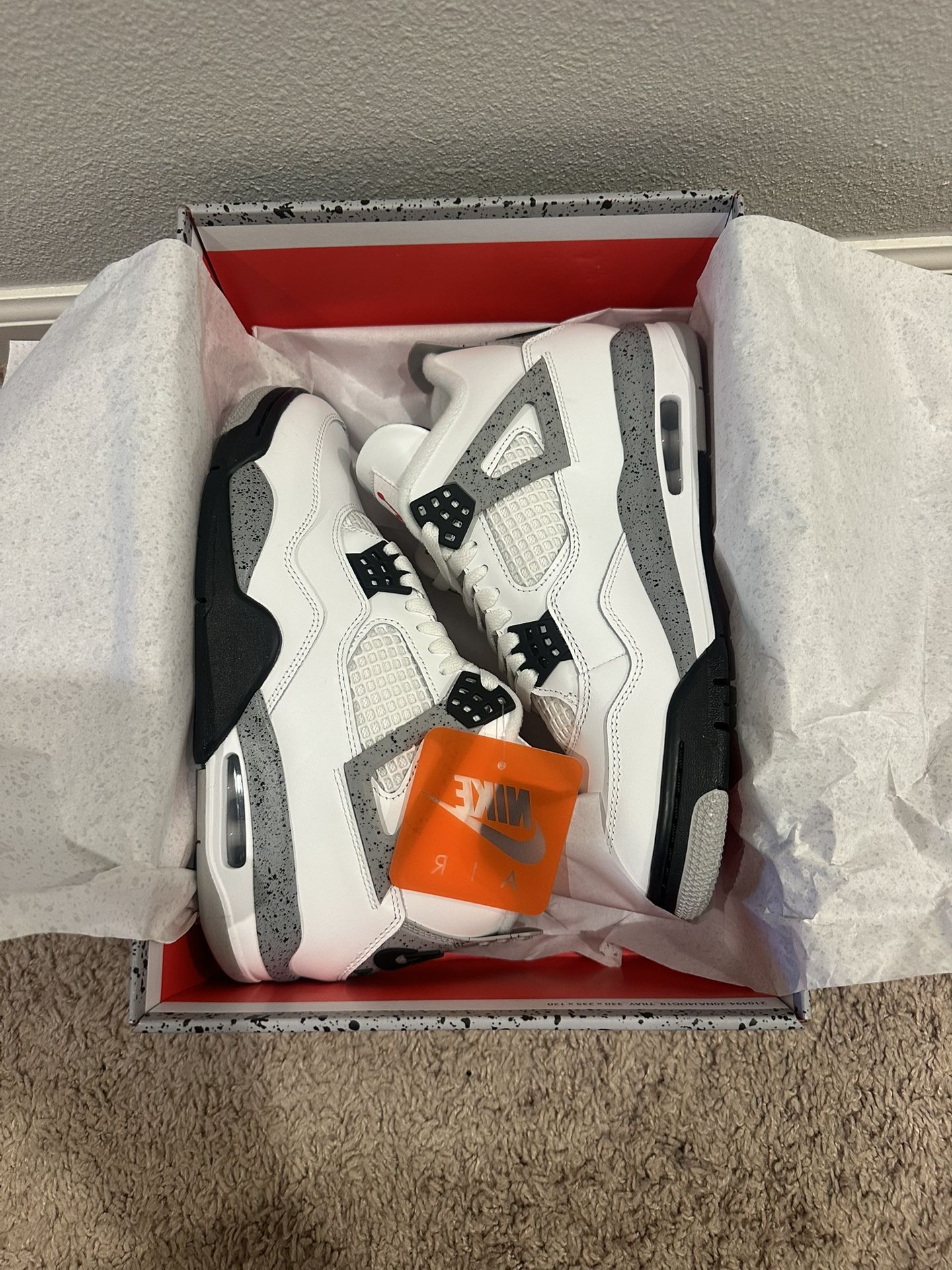 Jordan 4 White Cement