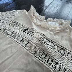 Line and Dot Woman’s Blouse Medium Crochet Top