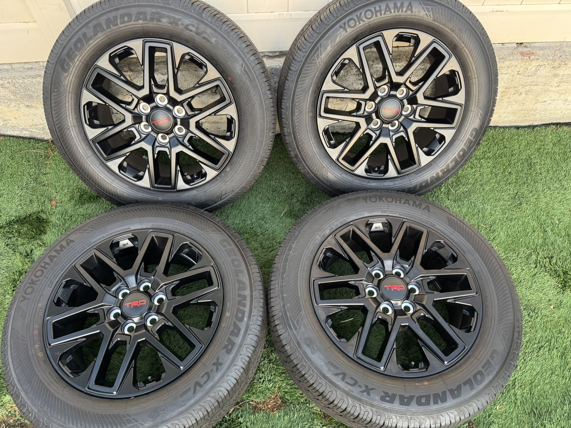2025 Toyota Tundra TRD, Tacoma, 4Runner, Sequoia, LandCruiser Dealers Take-Off Wheels ๐