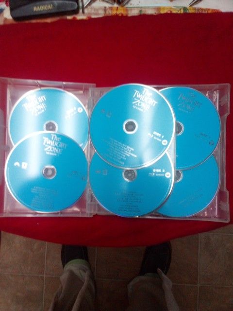 THE TWILIGHT ZONE ON BLUE RAY SEASONS 1-5 MISSING 5 DISKS