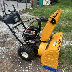 Cub Cadet Two Stage INTELLIPOWER Snow Blower 2X 26