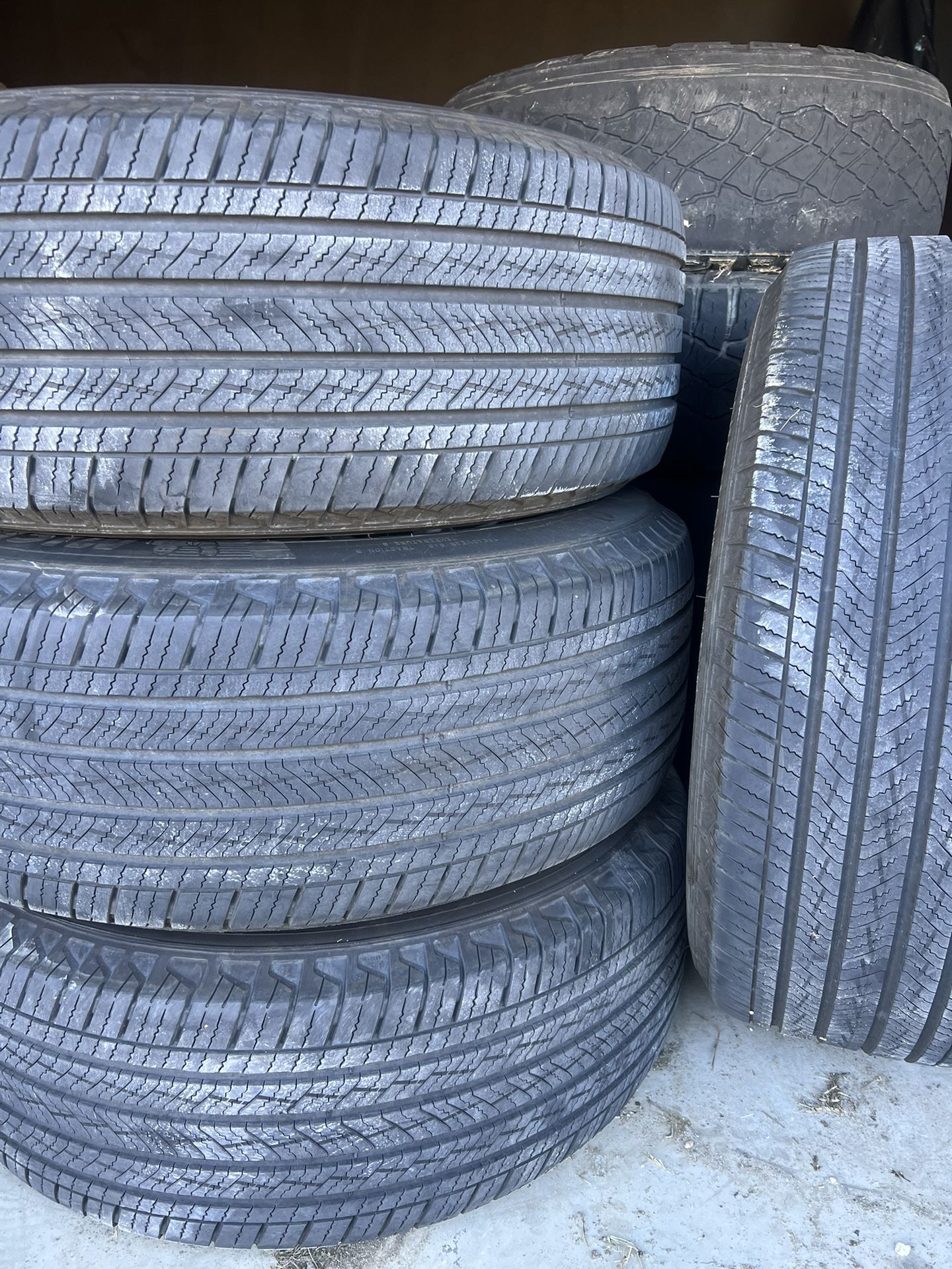 18” Inch Rims And Tired For 2023 Chevy Silverado