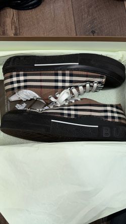 BURBERRY CONVERSE DESIGNER SNEAKERS