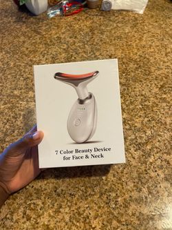 Neck device