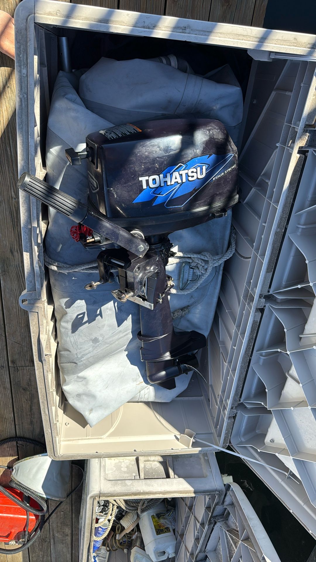 Tohatsu 6 HP Outboard Motor 4 Stroke