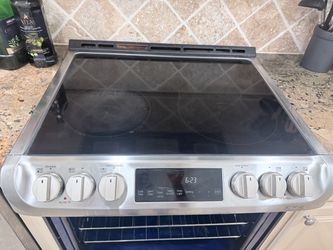 LG electric stove/oven