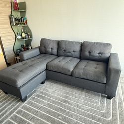 Sectional W/ Reversible Chaise