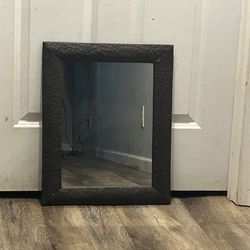 Mirror 