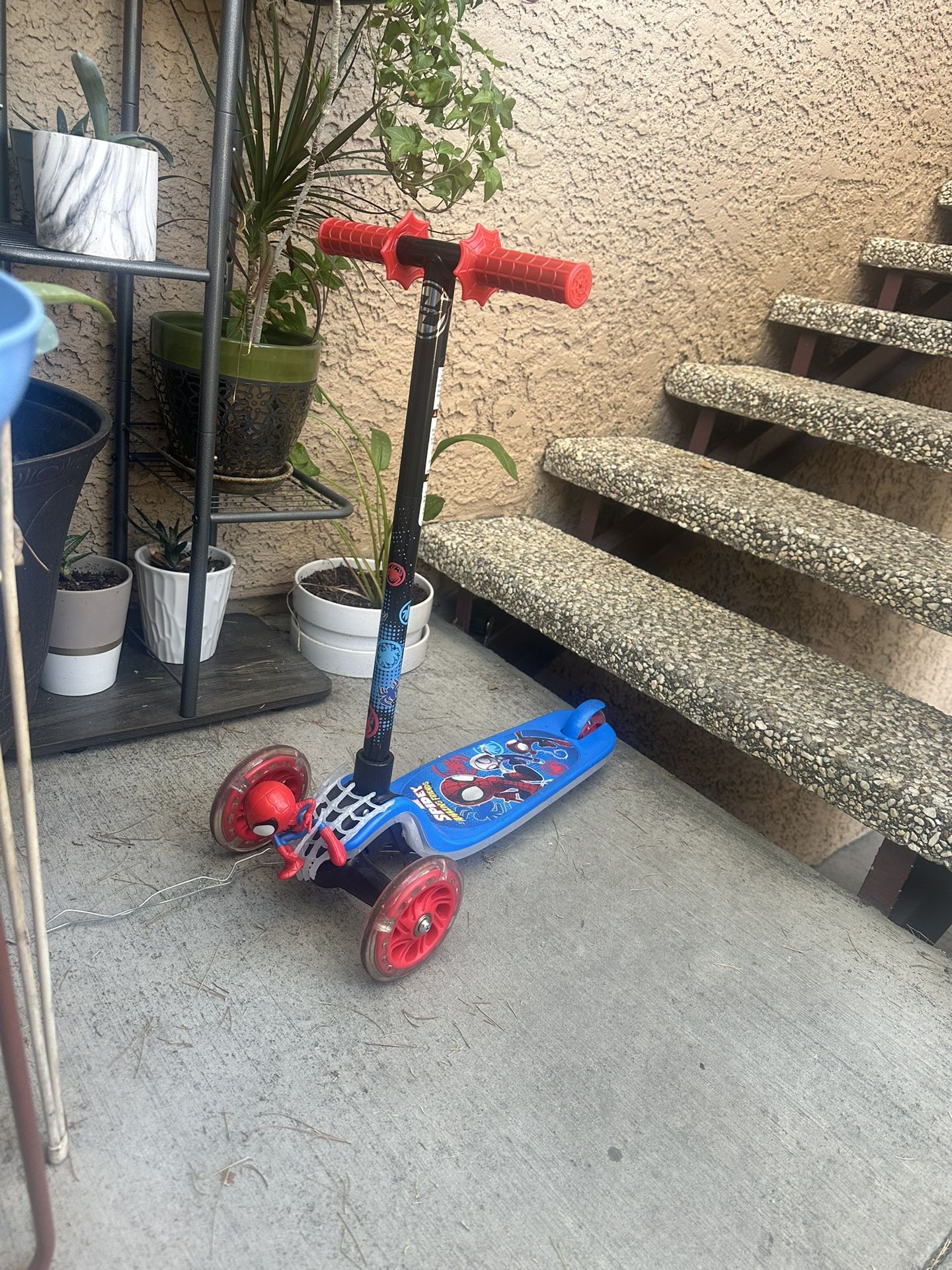 Kids Spider-Man scooter