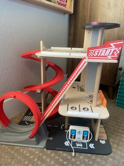 Hape Wooden Stunt Car Garage