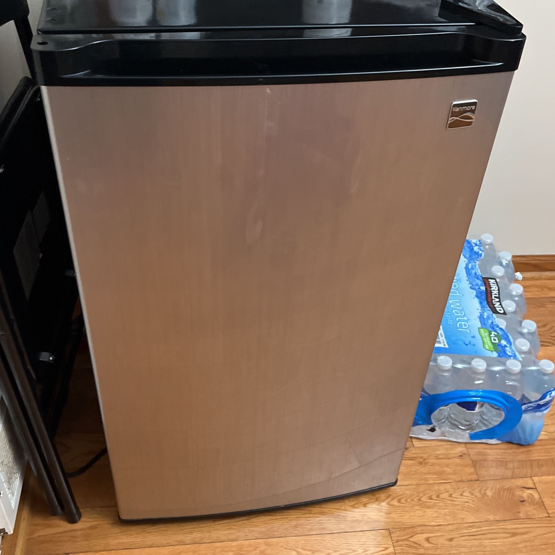 kenmore mini fridge