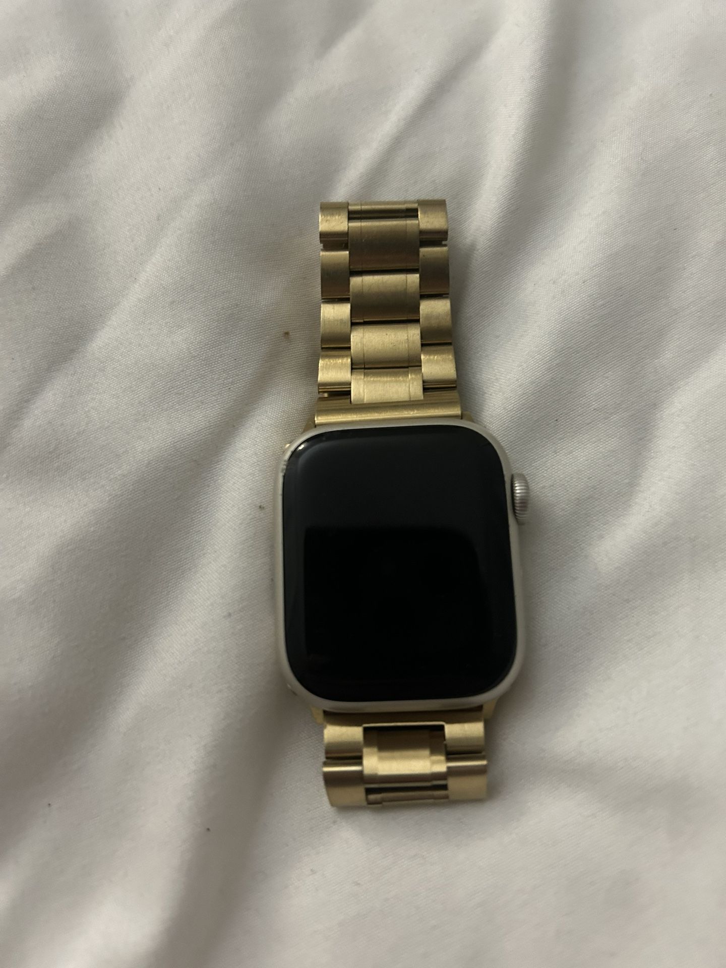 Apple Watch Series 8