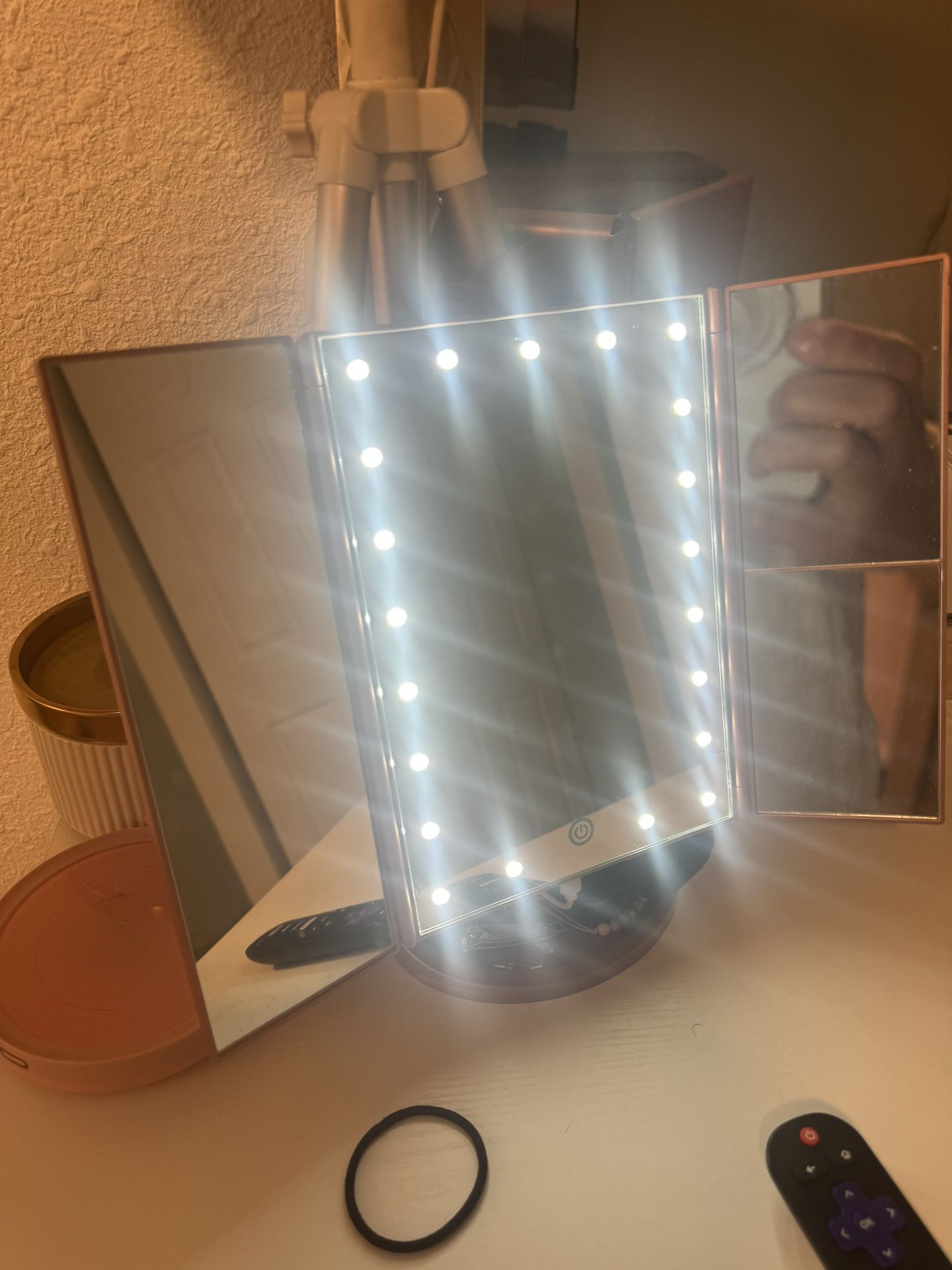 Small Light up Mirror