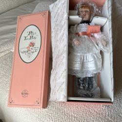 Susan Krey, Knowles Co, Porcelain Doll