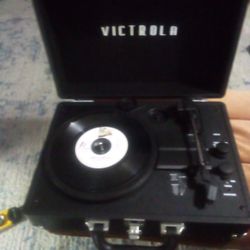 Victrola Portable Bluetooth Suitcase Turntable 

