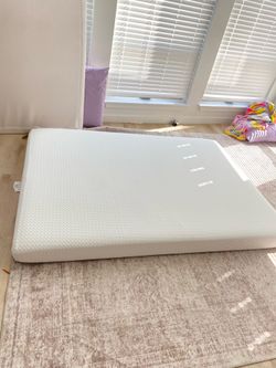 Full size mattress