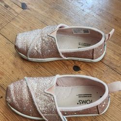 Girls Toddler Size 10 Shoes