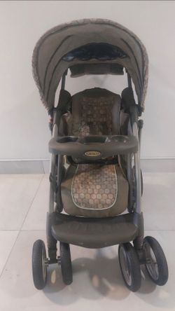 Graco Stroller good condition, I don't share my phone number
