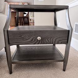 REDUCED!!  Pembroke End Table - Like New!
