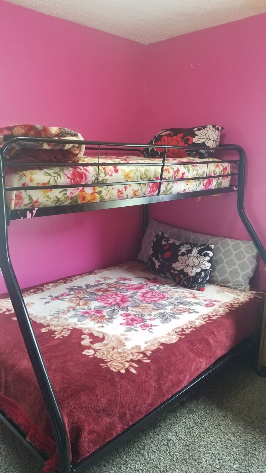 Towin over full metal bunk bed frame black