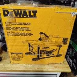 DeWalt 8-1/4" Table Saw 