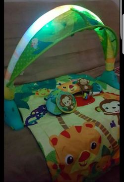 Bright stars LIGHT UP playmat .