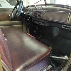 1(contact info removed) Chevrolet 1/2 Ton Truck