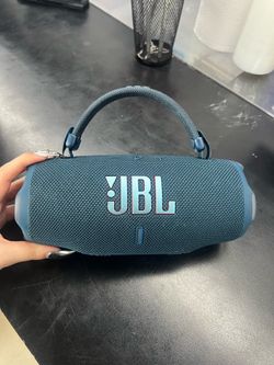 JBL Charge 6 Speaker