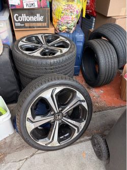 Honda civic rims and tire