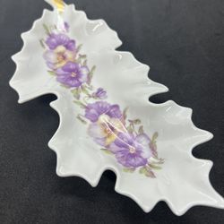 VTG Old Nuremberg Bavaria Germany leaf shaped Trinket Dish w/Pansies 10”x 4 1/2"