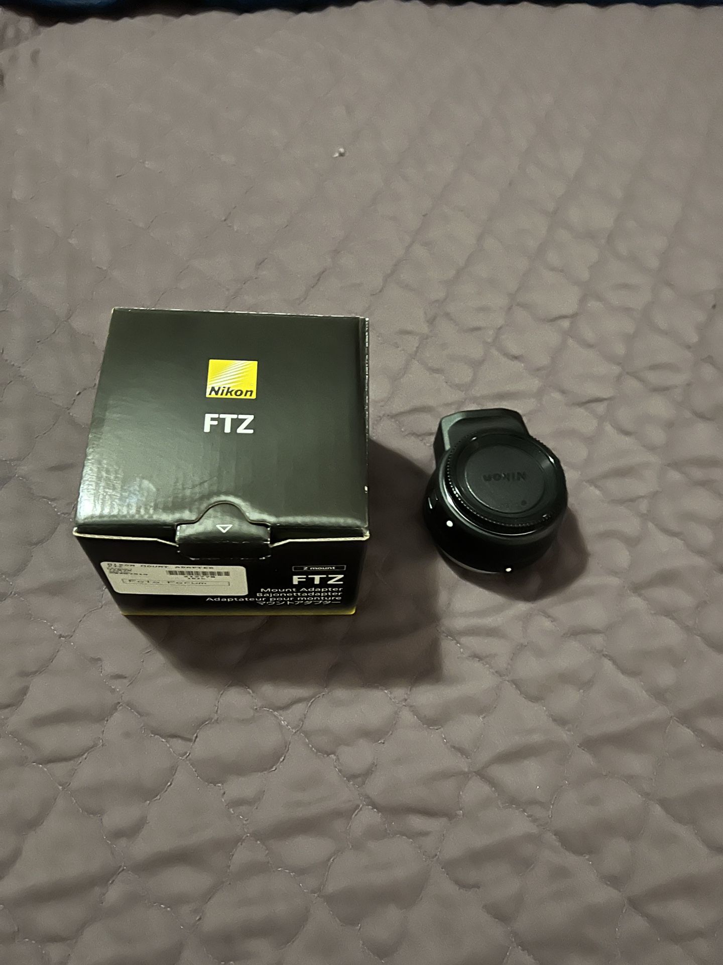 Nikon FTZ adapter- Like New