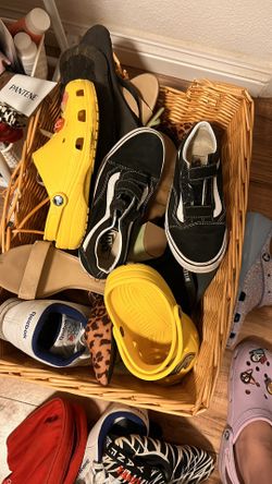 Vans Reebok Crocs