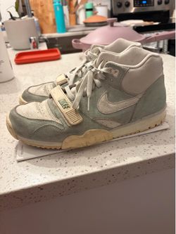 Nike air jordans shoes size 10