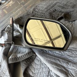 2024 Ford Explorer Passenger Side Mirror 