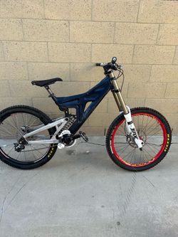 Intense downhill bike