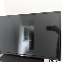 28” TCL Roku Tv With Remote 