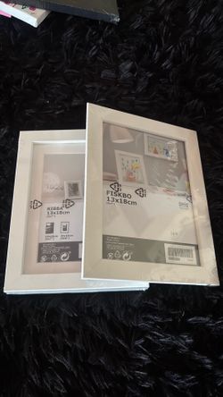 IKEA white photo frame 5x7 - brand new